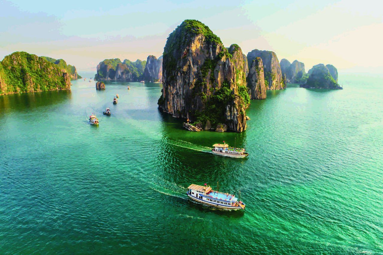 Hanoi — Ha Long — Ninh Binh, 4 days